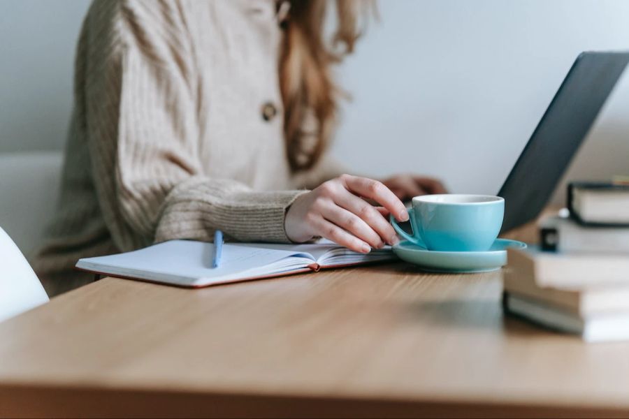 Kaffee hypersensibel aufmerksam gestresst