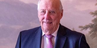 Nach Corona-Infektion - Norwegischer König auf dem Weg der Besserung