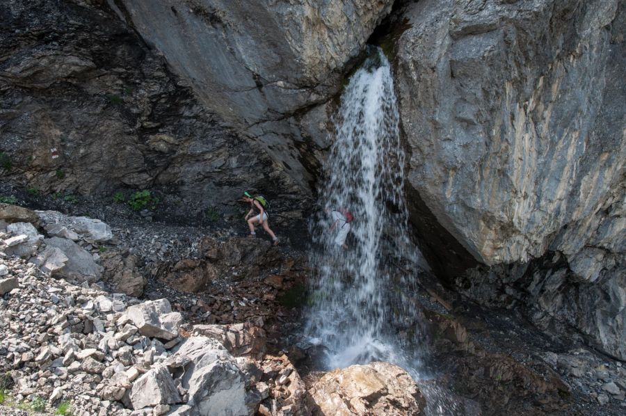 Geltenschuss Wasserfall Lauenensee