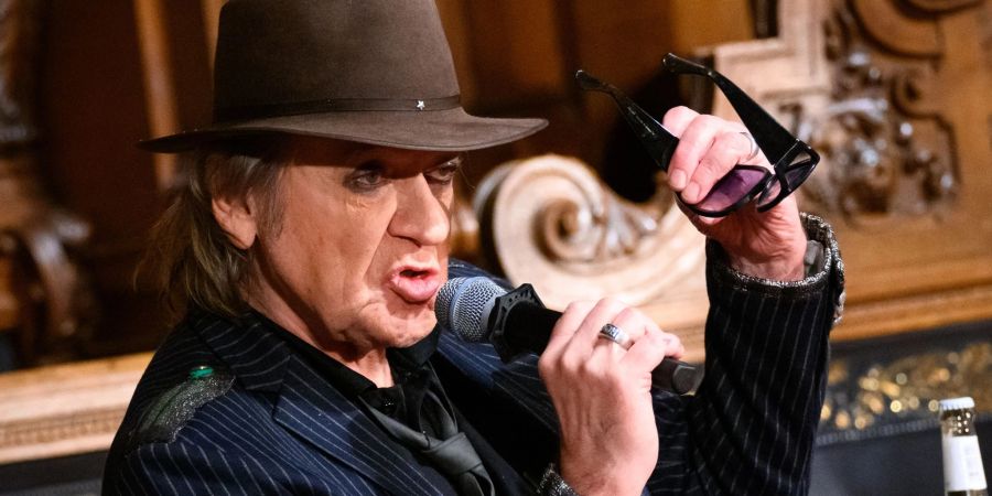 Rocksänger Udo Lindenberg ist erkrankt.