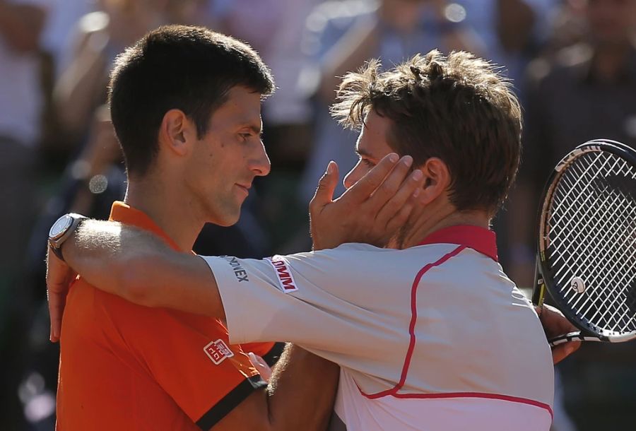 Als Stan 2015 die French Open gewinnt, sorgt Djokovic nach der Final-Pleite für einen rührenden Moment.