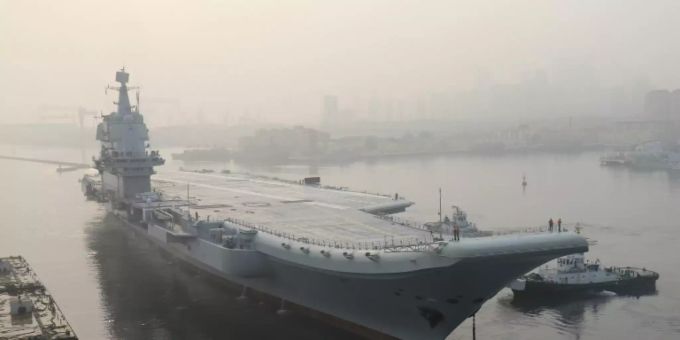 China entsendet Flugzeugträger durch Strasse von Taiwan taiwan