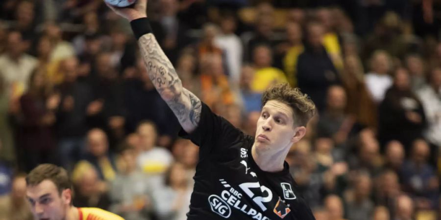 Der österreichische Nationalspieler Sebastian Frimmel war beim 30:21-Sieg der Kadetten in St. Gallen mit acht Toren der beste Werfer bei den siegreichen Gäste