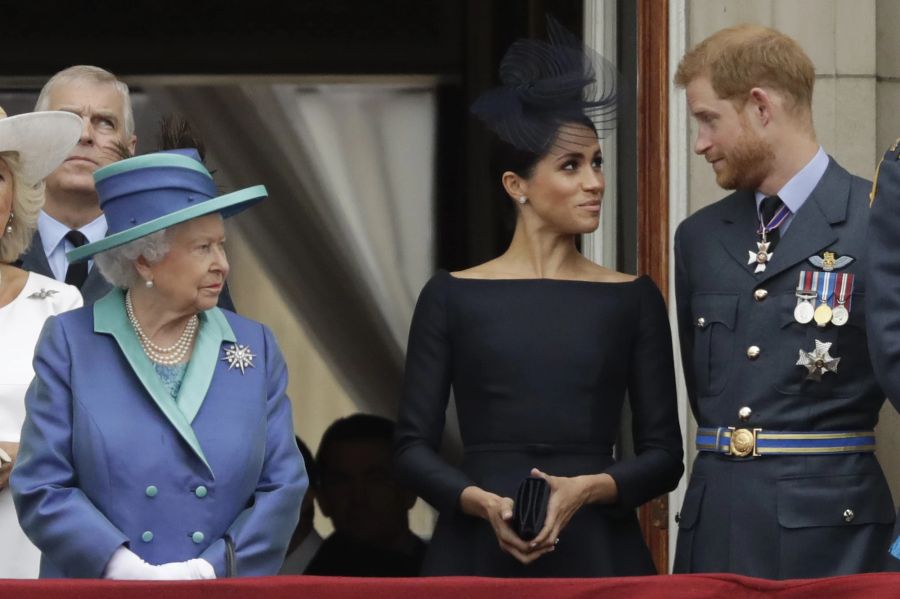 Meghan Markle und Harry nahmen an der Beerdigung der Queen teil.