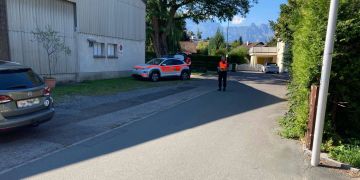 Buchs: Zusammenprall zwischen Auto und E-Bike