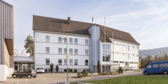 Gemeinde - Die Schulen in Lupfig bekommen eine neue Schliessanlage