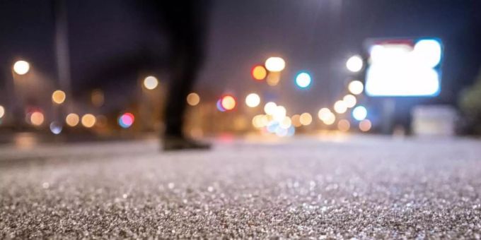 Vorsicht vor Schnee- und Eisglätte am Montag bis Dienstag in der Früh. Wetter
