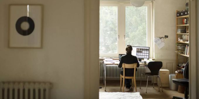 Die Homeoffice-Pflicht wegen des Coronavirus gilt seit Mitte Januar. (Symbolbild) Homeoffice coronavirus