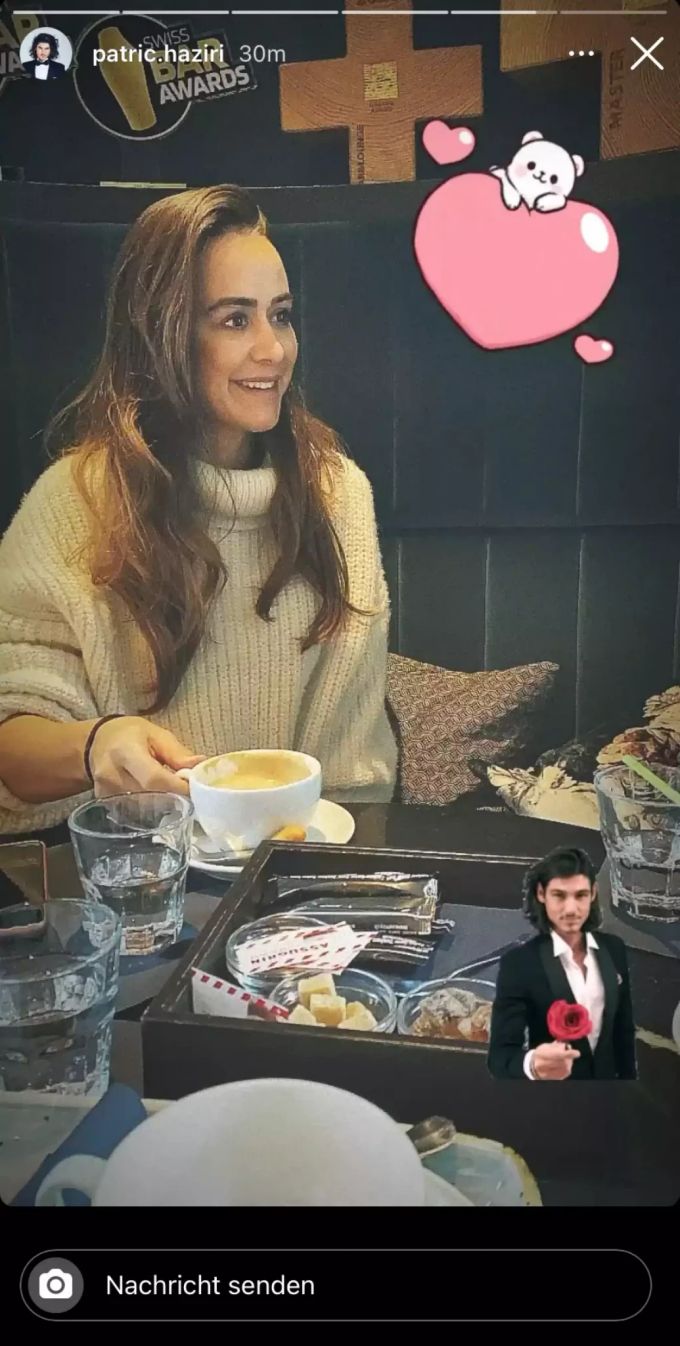 Patric beim Sonntagsbrunch mit seiner Fabienne. patric