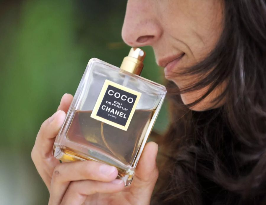 Coco Chanel Parfümflasche