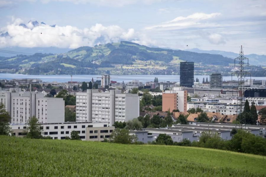 Auf Platz drei liegt Zug. Roche und Novartis bieten mehr als genug Arbeitsplätze. (Archivbild)