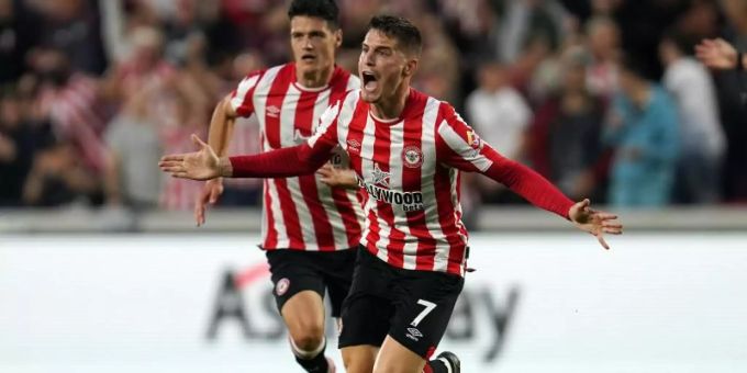Der FC Brentford wird zur kommenden Saison kein neues Heimtrikot präsentieren. Foto: Nick Potts/PA Wire/dpa Der FC Brentford wird zur kommenden Saison kein neues Heimtrikot präsentieren. Foto: Nick Potts/PA Wire/dpa