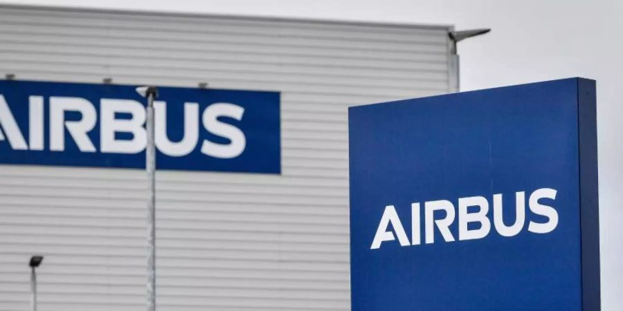 Airbus verzeichnet nach den ersten neun Monaten konzernweit einen bereinigten operativen Gewinn von knapp 3,4 Milliarden Euro. Foto: Ben Birchall/PA Wire/dpa