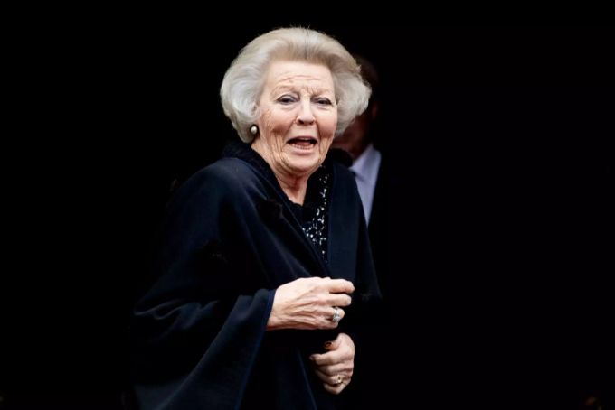 Prinzessin Beatrix ist doppelt geimpft und hat auch den Booster gegen das Coronavirus erhalten. Prinzessin Beatrix