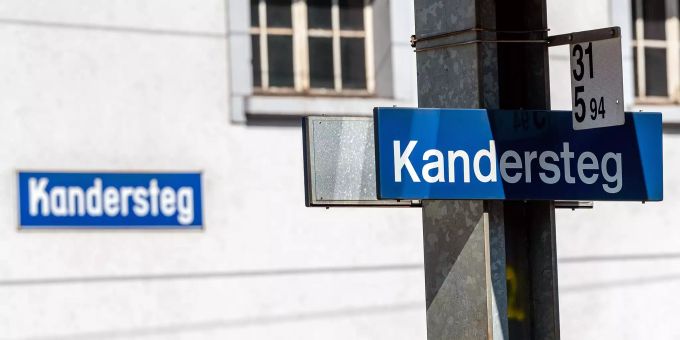 Bahnhofstafel Kandersteg. Bahnhofstafel Kandersteg.