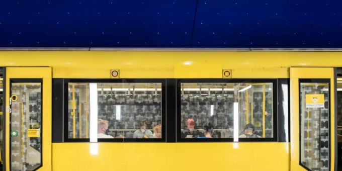 Berlin - Bundestag beschliesst neues Infektionsschutzgesetz