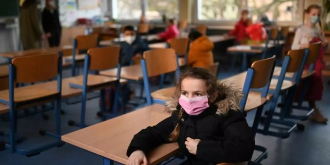 Schulkinder im Februar in Dortmund Schulkinder im Februar in Dortmund