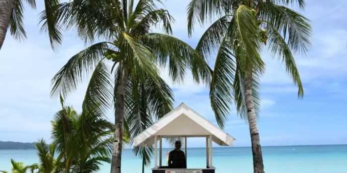 Ein Strand auf den Philippinen. (Symbolbild) philippinen wegen