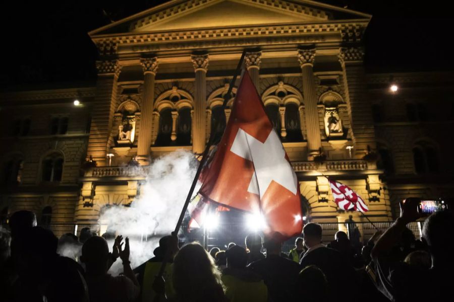 Gerne versammeln sich die Massnahmen-Gegner auf dem Bundesplatz.