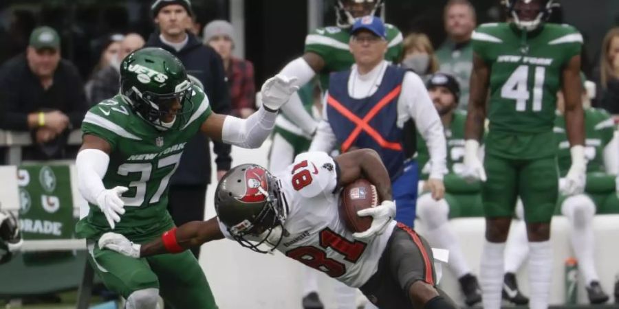 Antonio Brown (Nr. 81) ist nicht mehr Teammitglied von den Tampa Bay Buccaneers. Foto: Corey Sipkin/AP/dpa