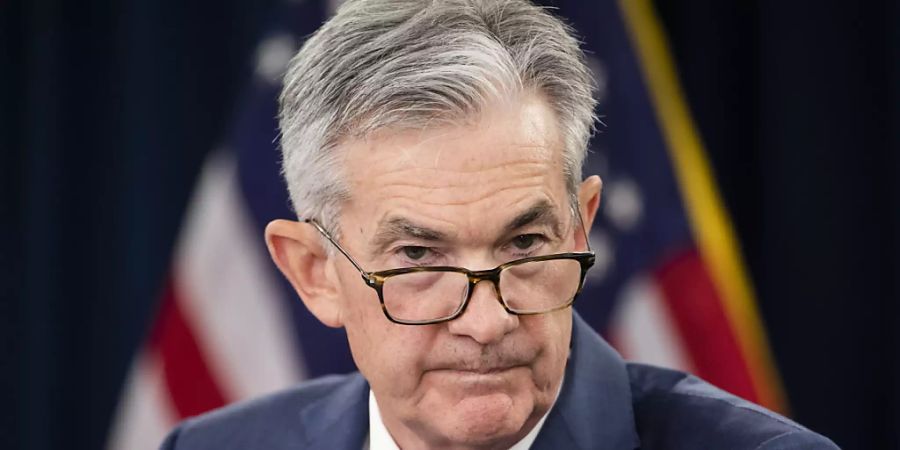 US-Notenbankchef Jerome Powell macht sich zunehmend Sorgen über die stark gestiegene Inflation. Die Covid-Krise rückt damit etwas aus dem Fokus der US-Zentralbank. (Archivbild)