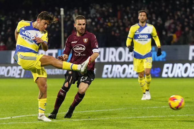 Paulo Dybala erzielt gegen Salernitana die Führung für Juventus. Salernitana vs Juventus