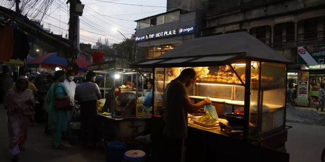 Street food in Dhaka