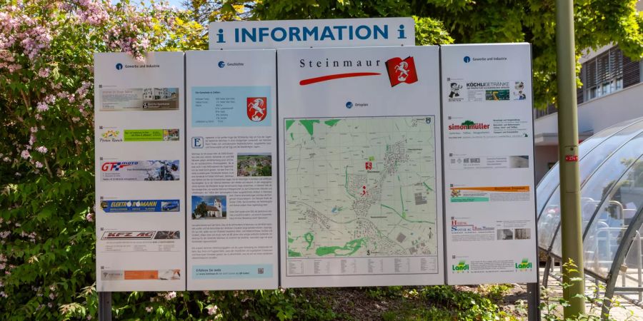 Informationsschild in Steinmaur.