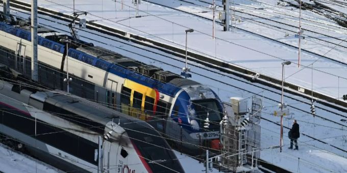 Züge in Strassburg Frankreich Zug