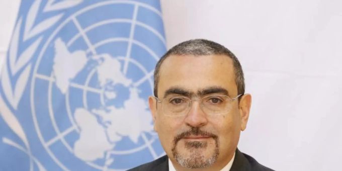 Der stellvertretende UN-Sonderbeauftragte für Afghanistan, Ramiz Alakbarov, warnt vor stark zunehmenden Flüchtlingszahlen, sollte die Krise im Winter andauern. Foto: Fardin Waezi/UN/dpa Der stellvertretende UN-Sonderbeauftragte für Afghanistan, Ramiz Alakbarov, warnt vor stark zunehmenden Flüchtlingszahlen, sollte die Krise im Winter andauern. Foto: Fardin Waezi/UN/dpa