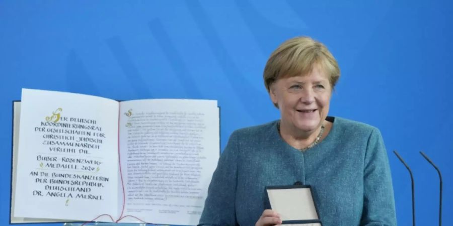 Merkel bei Verleihung der Buber-Rosenzweig-Medaille