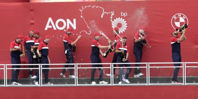 Team USA feiert den Sieg beim Ryder Cup. Team USA Ryder Cup