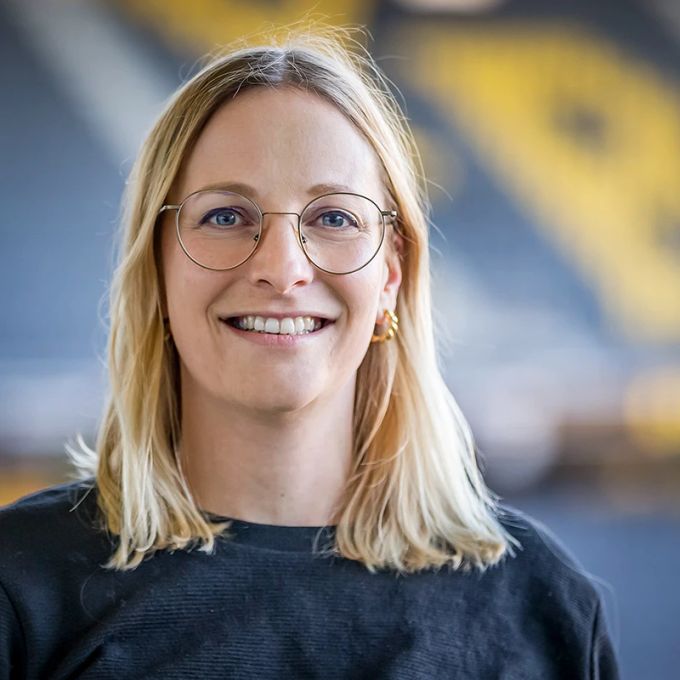 Barbara Rüegger verstärkt Fanarbeit Bern. Barbara Rüegger Fanarbeit Bern