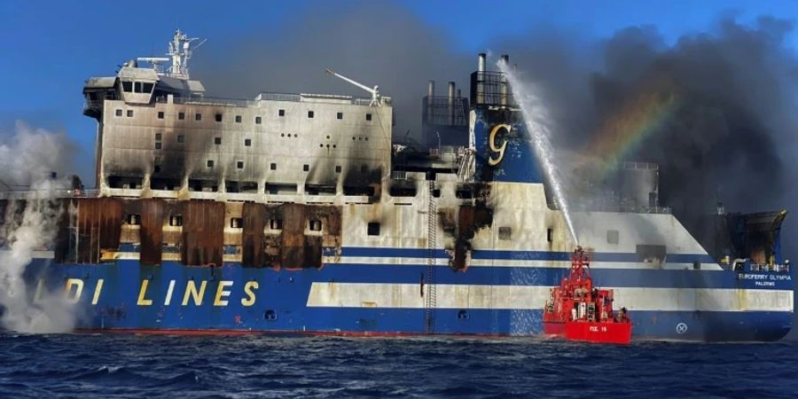 Die brennende «Euroferry Olympia»