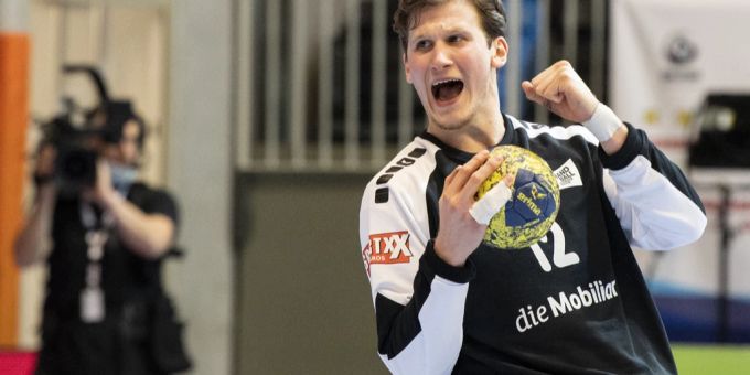 Leonard Grazioli vom HSC Suhr Aarau freut sich. HSC Suhr Aarau