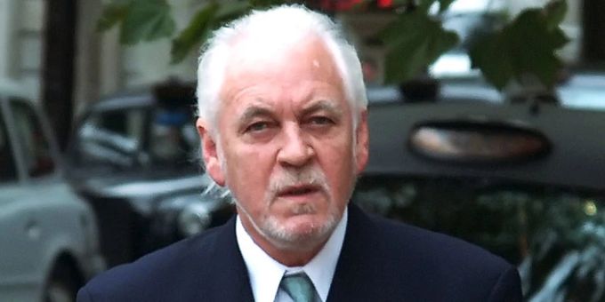 Gary Brooker erscheint am 14. November 2006 in London zu einem Gerichtstermin. Gary Brooker
