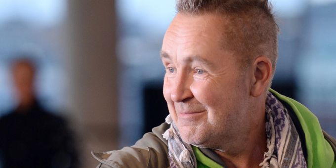 Nigel Kennedy beschwört die Kraft der Musik. Nigel Kennedy beschwört die Kraft der Musik.