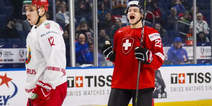 Eishockey - Mit Kuraschew und Rathgeb