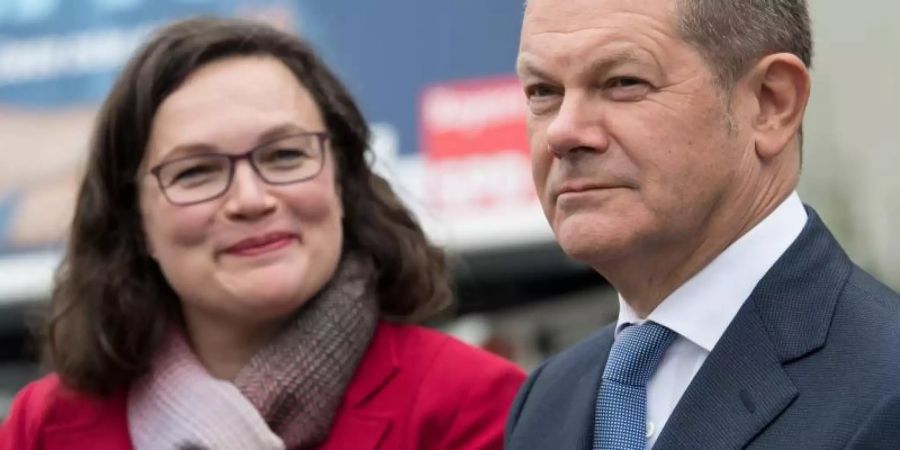 Parteichefin Andrea Nahles und der stellvertretender SPD-Bundesvorsitzende Olaf Scholz bei einer Pressekonferenz im vergangenen Herbst. Foto: Sven Hoppe