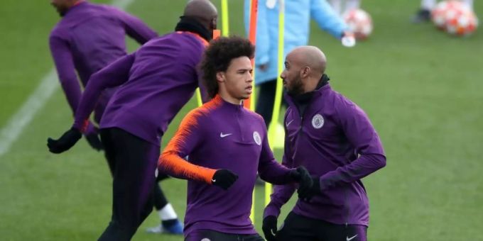 Leroy Sané muss immer häufiger auf der Ersatzbank Platz nehmen. Leroy Sané Manchester City