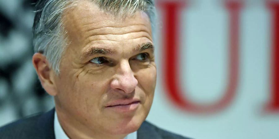 UBS-Chef Sergio Ermotti hat auch im letzten Jahr unter den Chefs der SMI-Konzerne den höchsten ausgewiesenen Lohn bezogen. (Archiv)