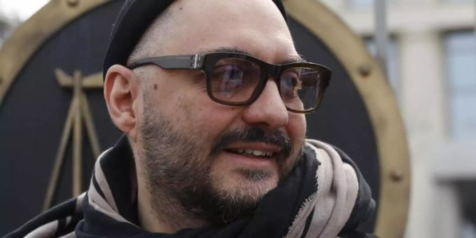 Die Bewegungsfreiheit bleibt eingeschränkt: Kirill Semjonowitsch Serebrennikow muss um Erlaubnis bitten, wenn er Moskau verlassen möchte. Kirill Semjonowitsch Serebrennikow