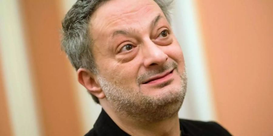Feridun Zaimoglu hat mit «Die Geschichte der Frau» Chancen auf den Leipziger Buchpreis. Foto: Gregor Fischer