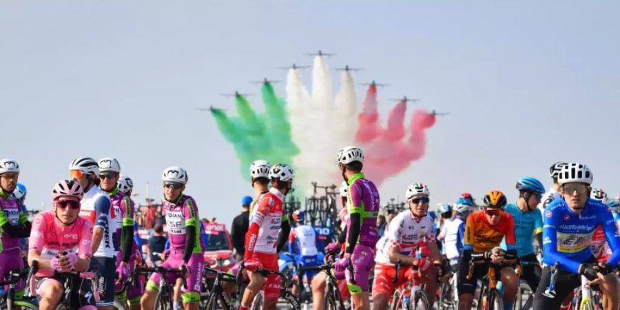 Beim Giro d’Italia hat es keine weiteren Corona-Fälle gegeben. Foto: Marco Alpozzi/LaPresse via ZUMA Press/dpa