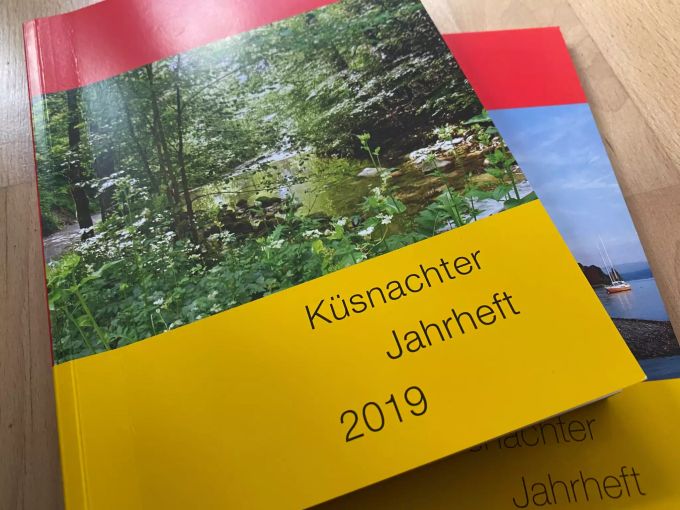 Herausgeber des Küsnachter Jahrhefts: Verein für Ortsgeschichte. Küsnachter Jahrheft
