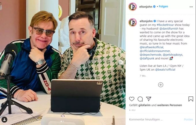 Musiker Elton John und sein heutiger Ehemann, Filmemacher David Furnish (57). Elton John