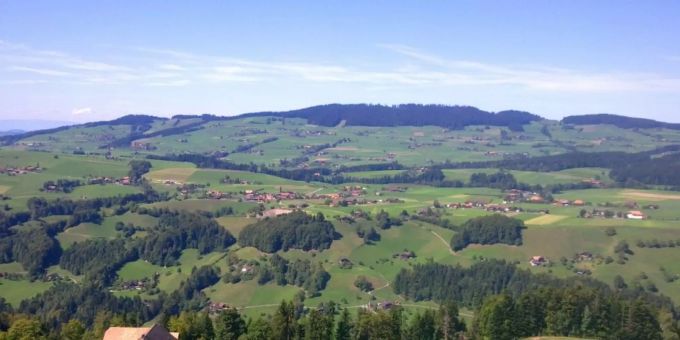 Blick auf Unterlangenegg. Unterlangenegg