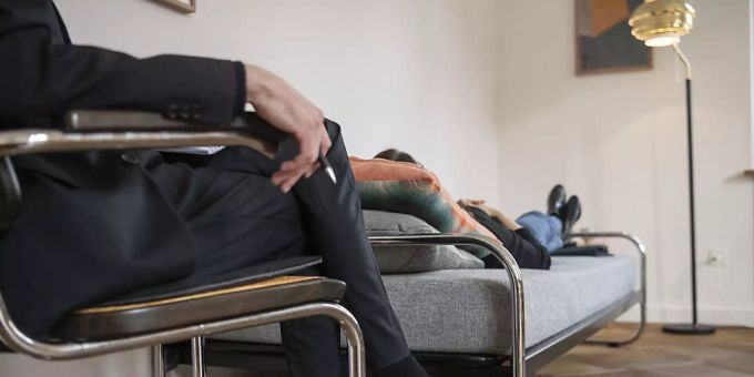Krankenkasse - Übergangslösung für neues Psychotherapie-Modell steht