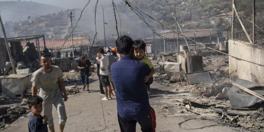 Greece Migrant Camp Blaze