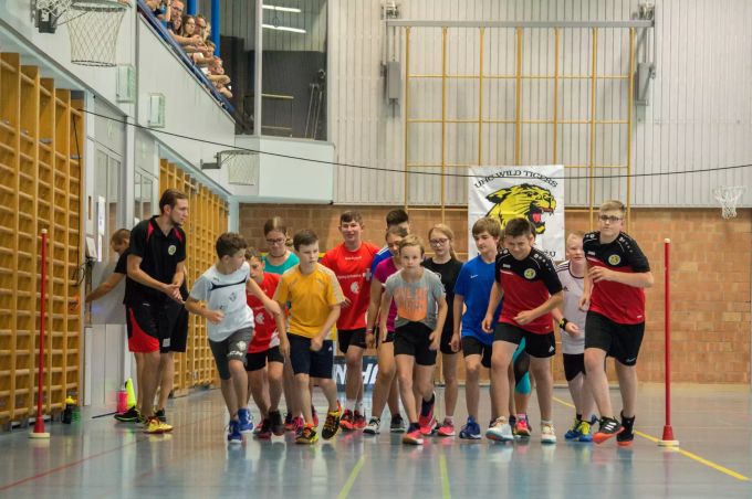 Für den UHC Wild Tigers nahmen die Kids am Sponsorenlauf teil. UHC Wild Tigers